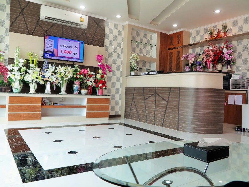Ttt Hotel Hat Yai Exterior foto